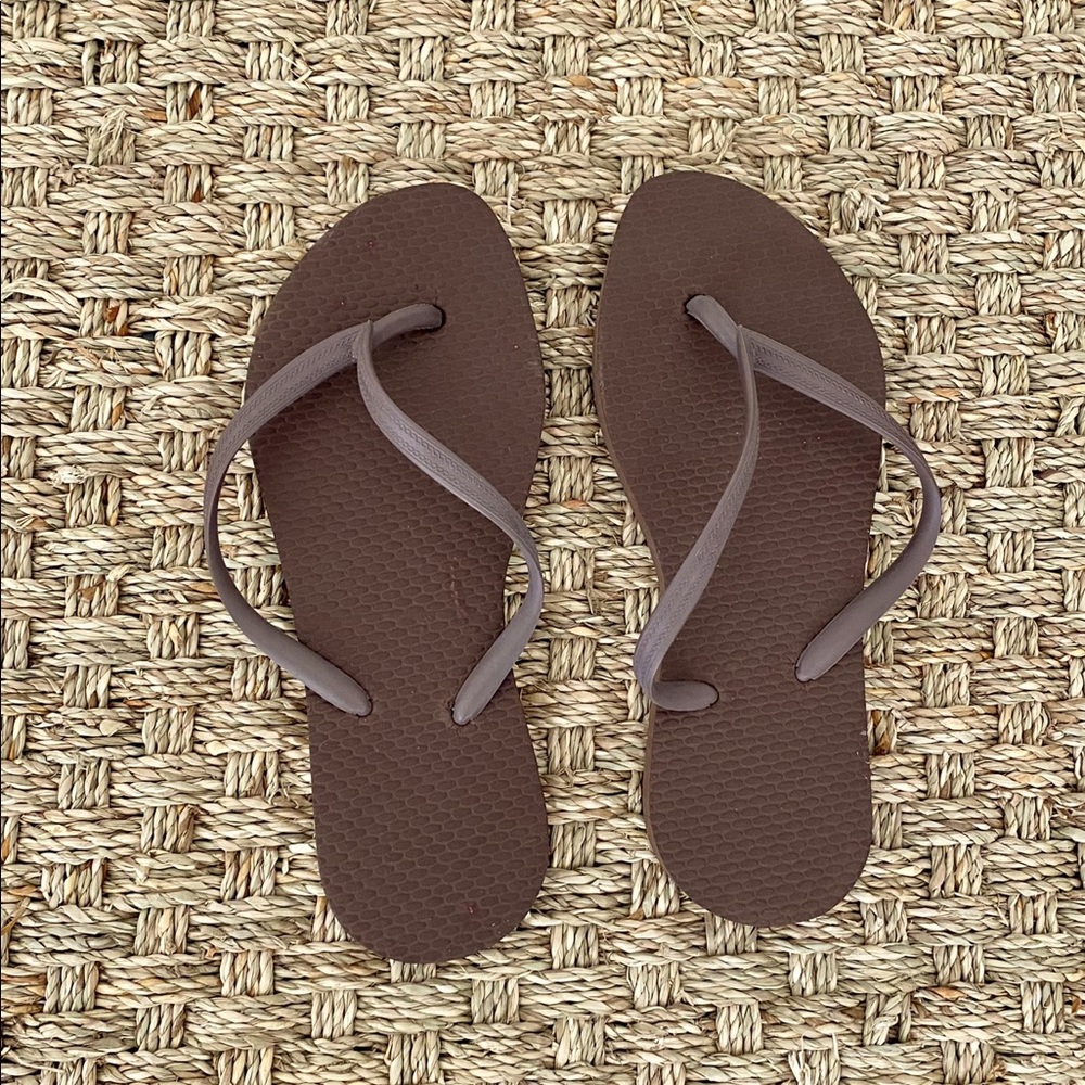 Brand new quality flip flops